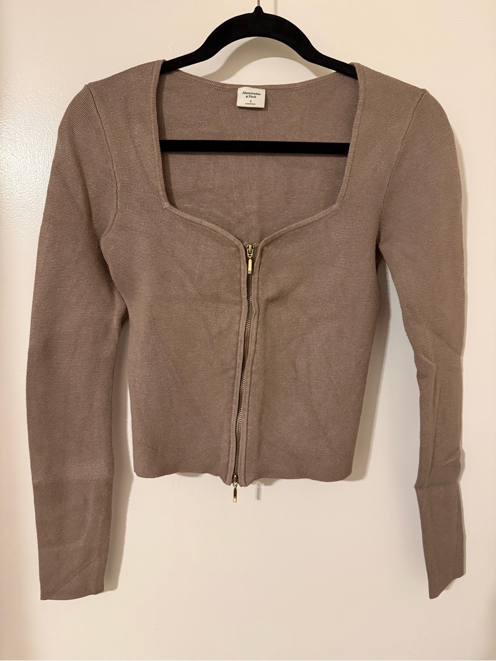 Abercrombie & Fitch Size S Zip-Up Sweater Top